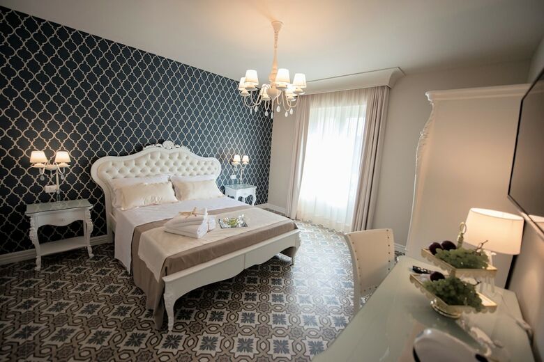 Hotel Sui Generis