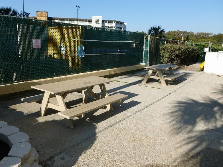 Brigadune #12f Ocean Front