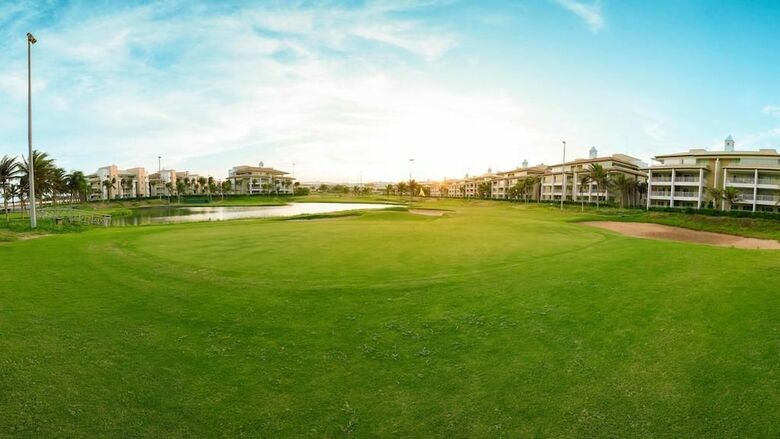 Hotel Golf Ville 2m Resort Apartamentos