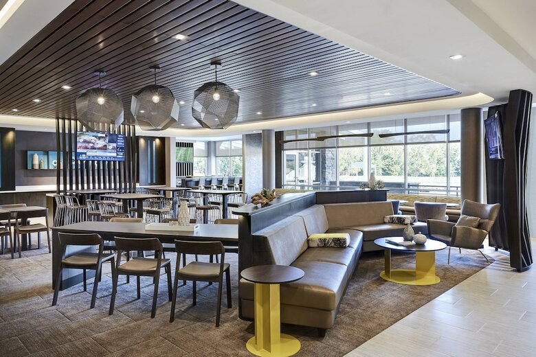 Hotel Springhill Suites By Marriott Fort Myers Estero