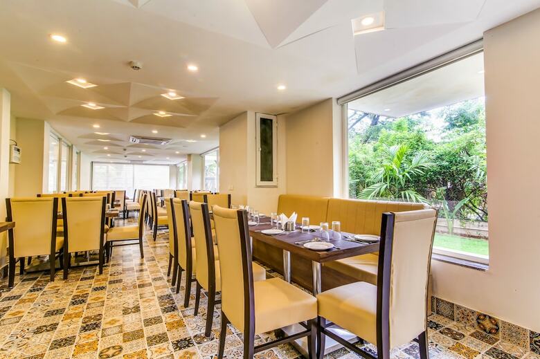 Hotel Regent Laguna