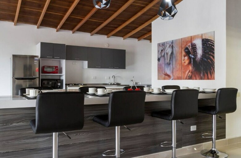 Apartamentos Penthouse 3rd Floor Lleras