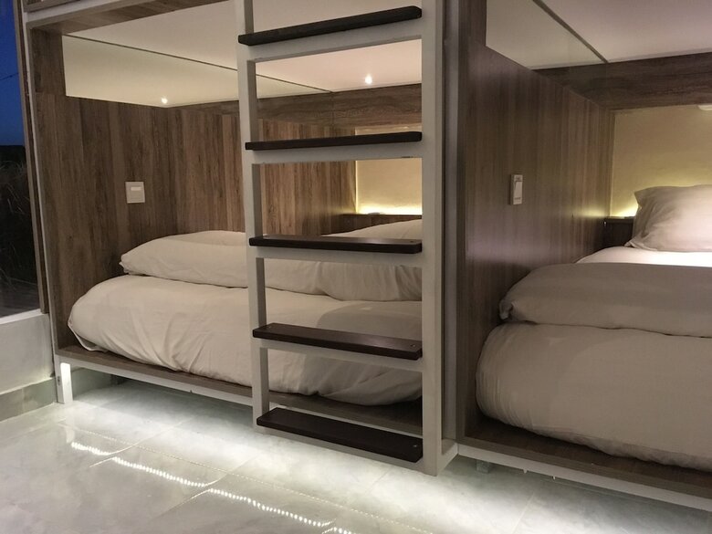 Hostal The Hide Hostel At Canggu - Adults Only