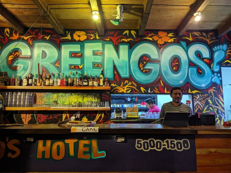 Hostal Greengos Hotel