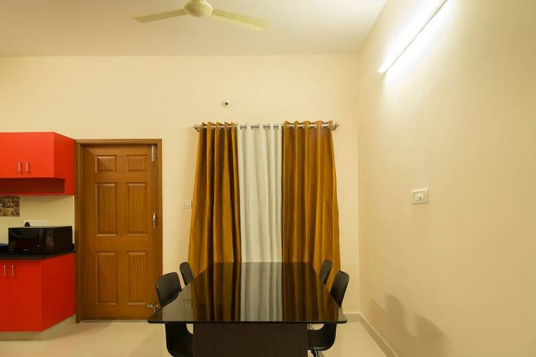 Hotel Triente Suites