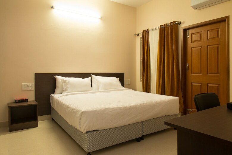 Hotel Triente Suites