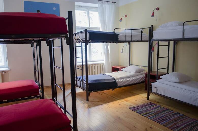 Hostal Red Nose - Hostel
