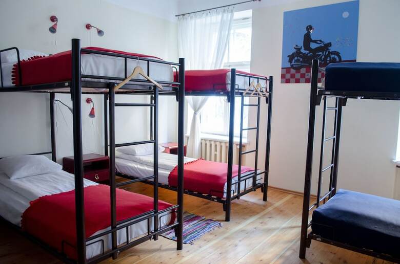 Hostal Red Nose - Hostel