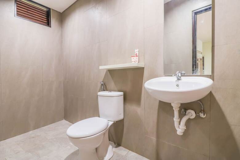 Hotel Oyo 1445 Jimbaran 12 Residence