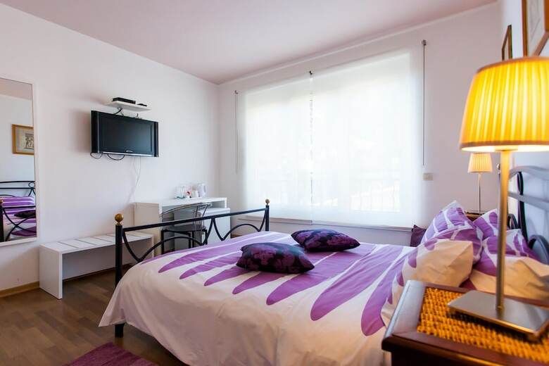 Bed & Breakfast Blu Locanda