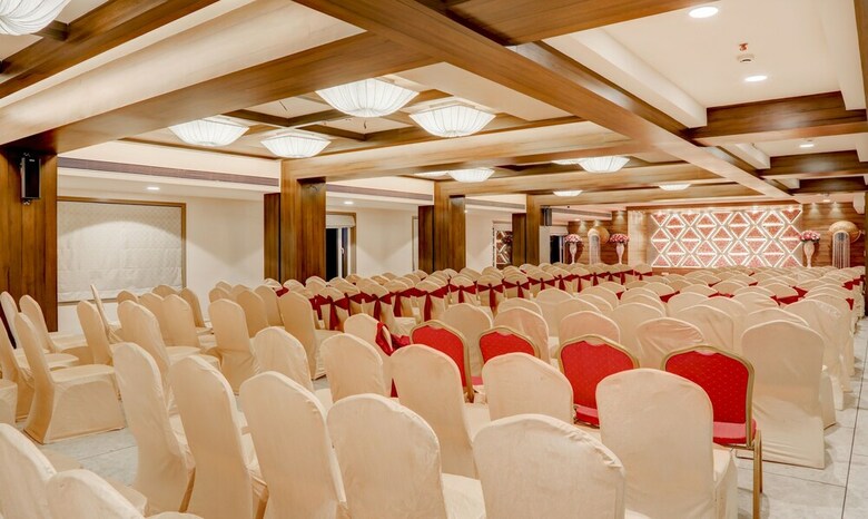 Hotel Treebo Tryst Mathoshree