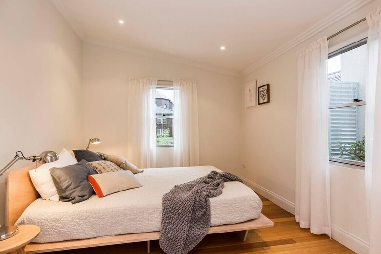 Stylish 3 Bedroom Pool House In Surry Hills