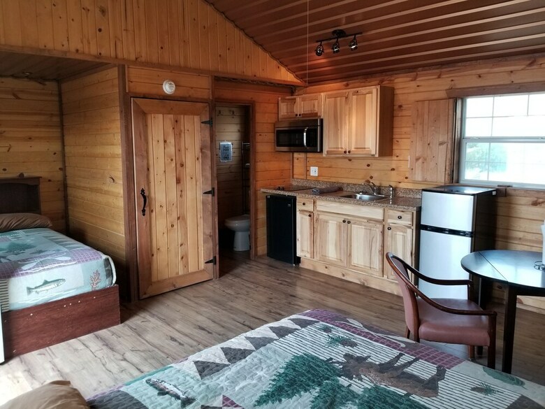 Elite Cabins And Rv Park
