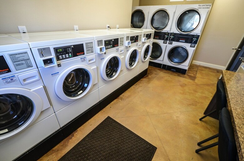 Elite Cabins And Rv Park