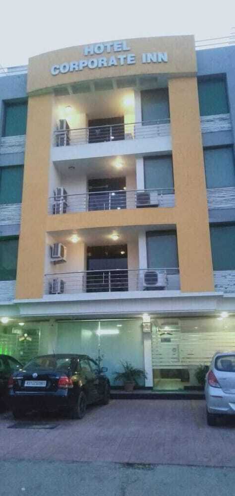 Hotel Corporate Inn