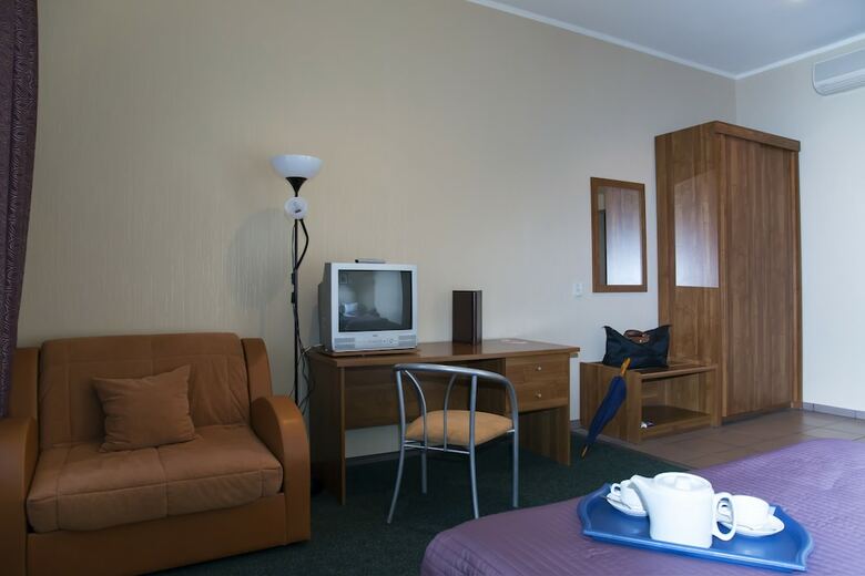 Columb Hotel