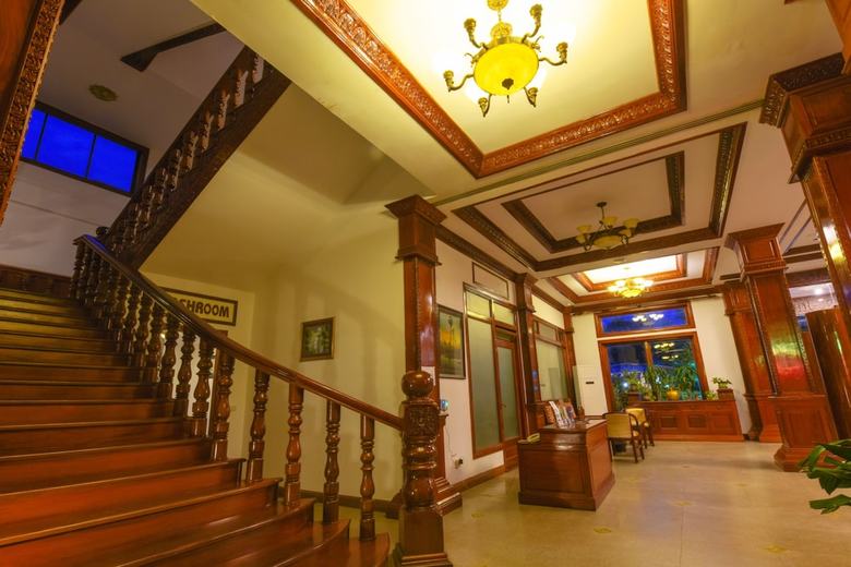 Angkor Year Theme Hotel