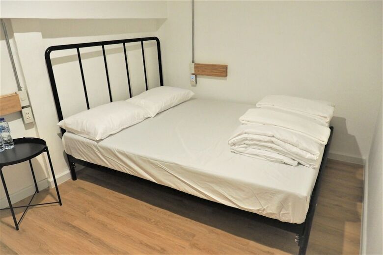 Hostal Coz Ratchathewi - Hostel