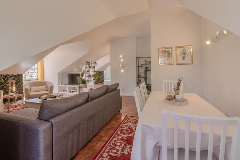 Apartamentos Beautiful Flat With Prime Location