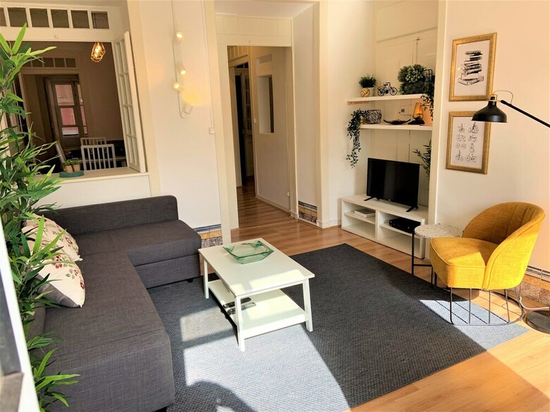 Apartamentos Beautiful Flat With Prime Location