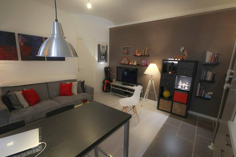 Apartamentos Stylish 1 Bedroom Montmartre Flat