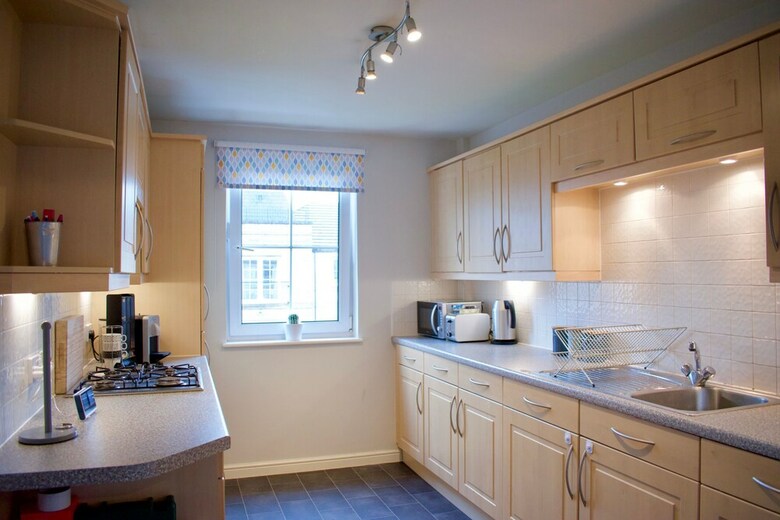 Apartamentos Large 2 Bedroom Flat In Leith With Free Parking