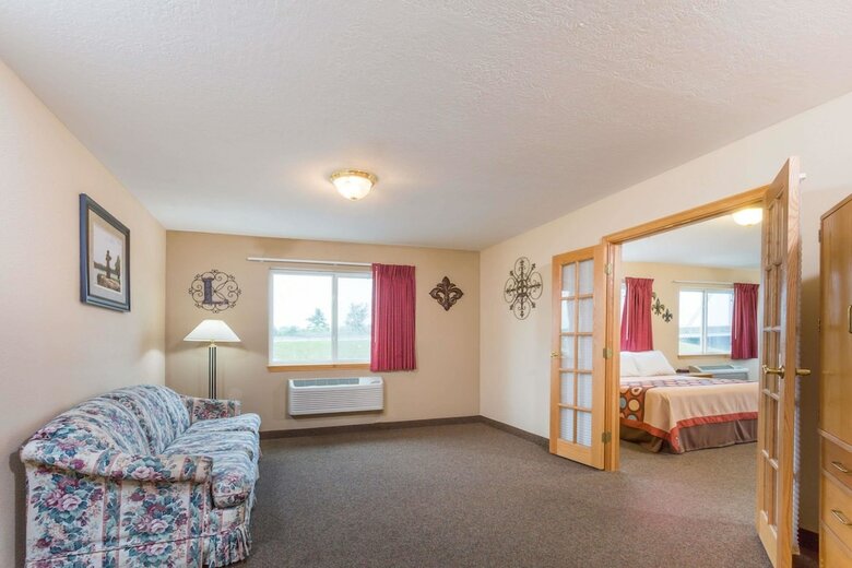 Motel Super 8 By Wyndham Gallipolis Pt Pleasant Area