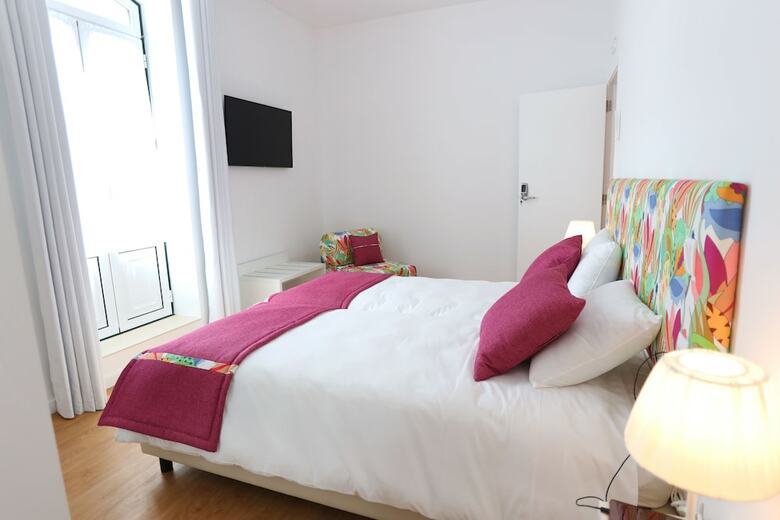 Hotel Glass Boutique - Rooms & Suites
