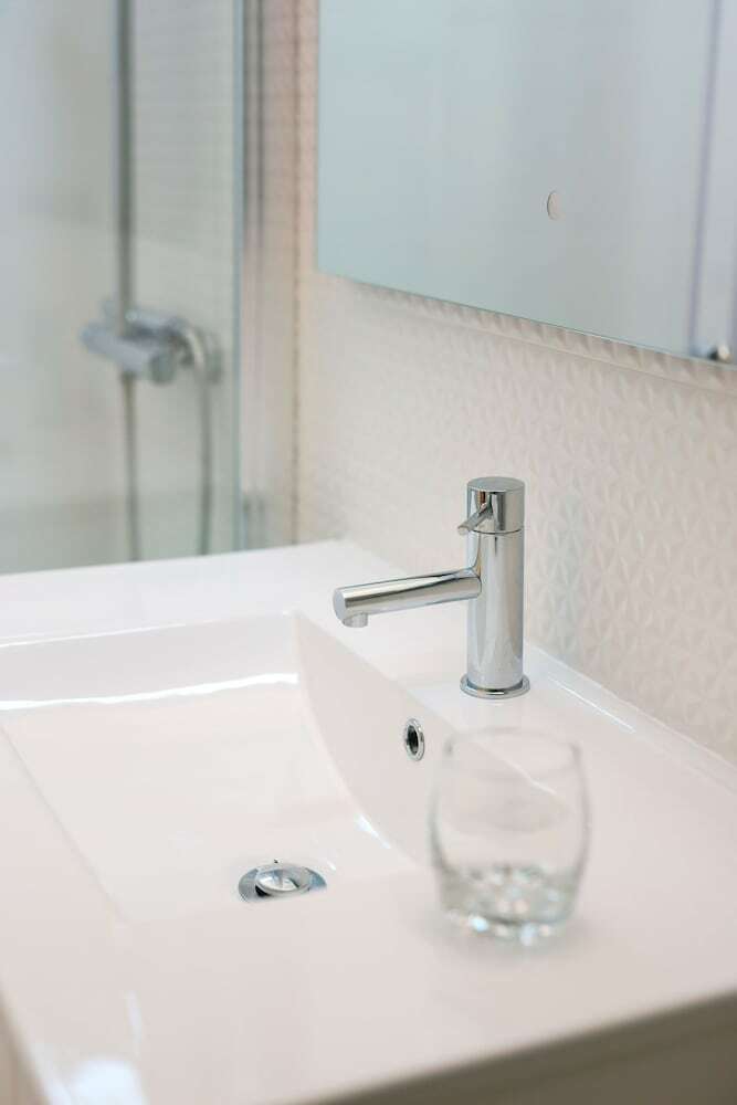 Hotel Glass Boutique - Rooms & Suites