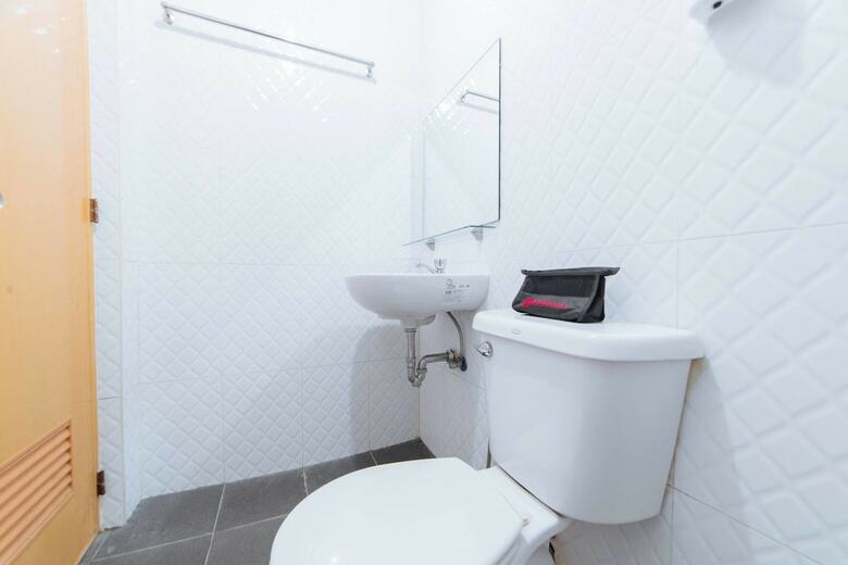 Hotel Reddoorz Plus Near Sm Ecoland Davao