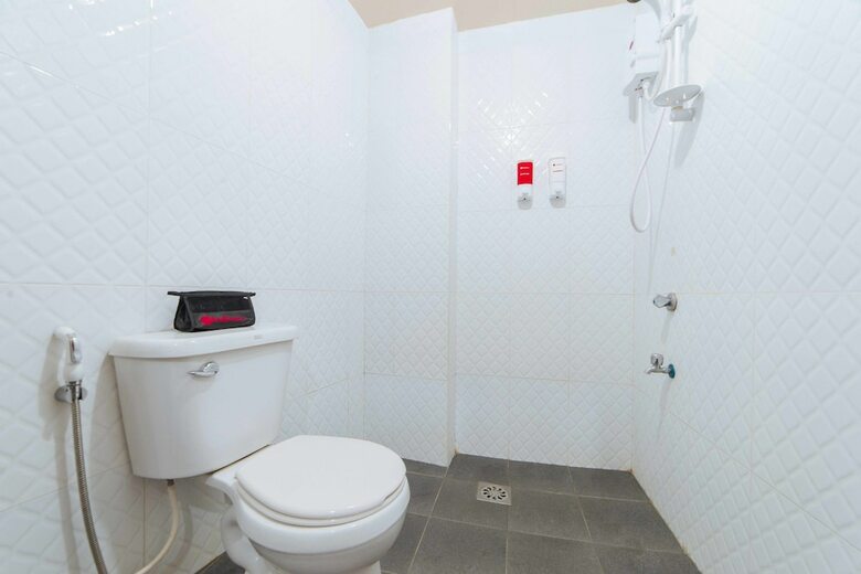Hotel Reddoorz Plus Near Sm Ecoland Davao