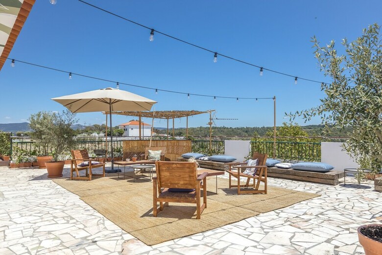 Hostal Selina Shared Milfontes