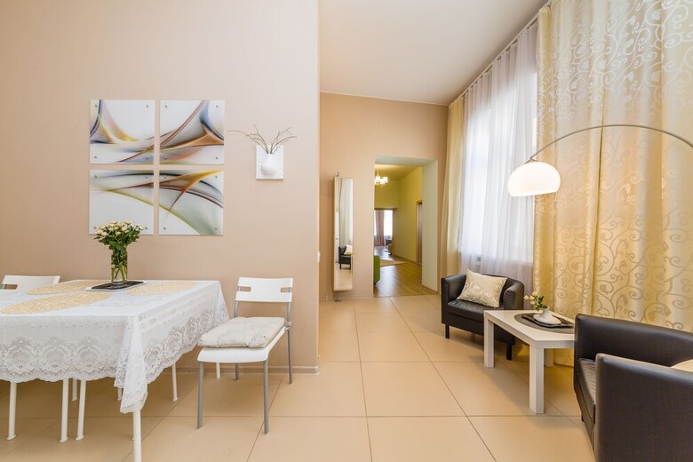 Apartamentos Prostokvartirki On Millionnaya 18