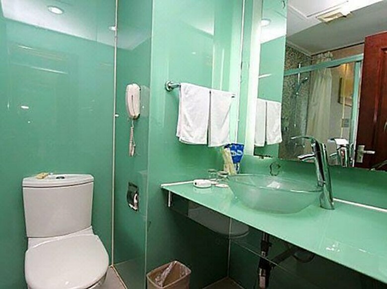 Shenzhen Caiwuwei Hotel