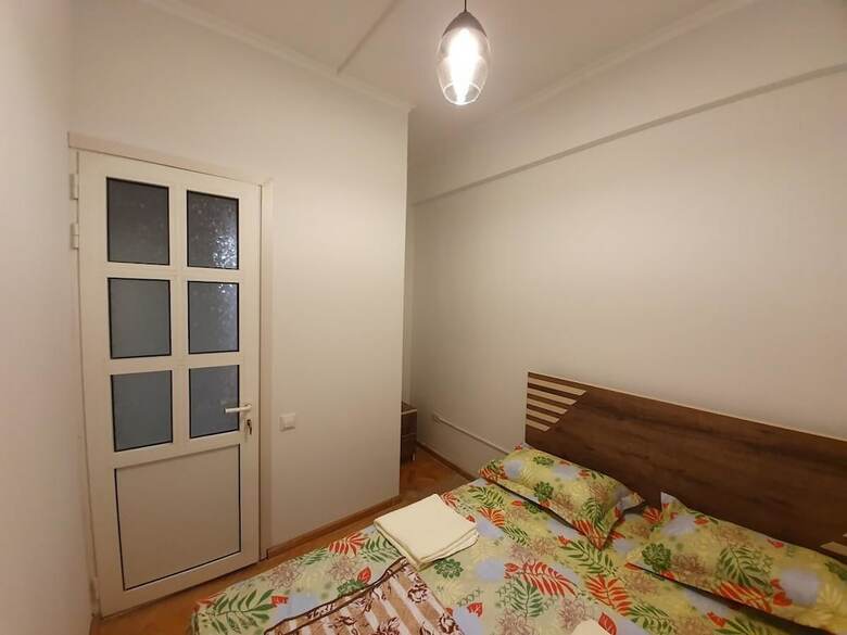 Hostal Doss Hotel And Hostel