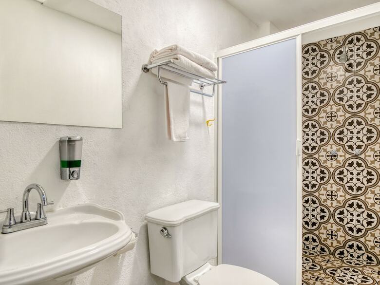 Hotel Capital O Riad