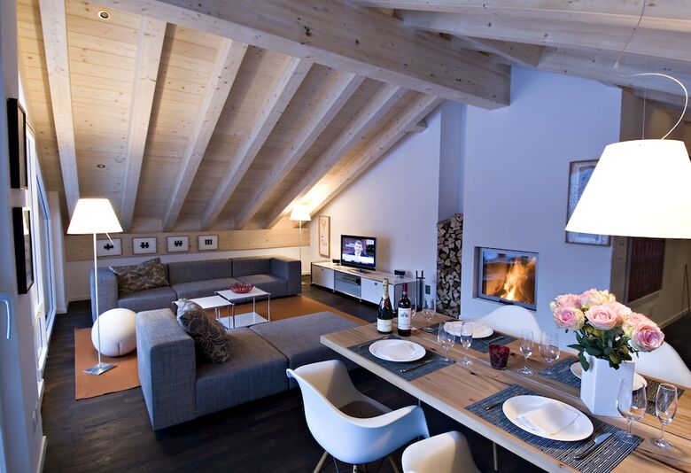 Chalet Altesse Serviced Apartments