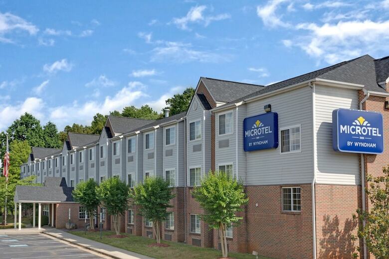 Hotel Microtel Inn By Wyndham Charlotte/university Place