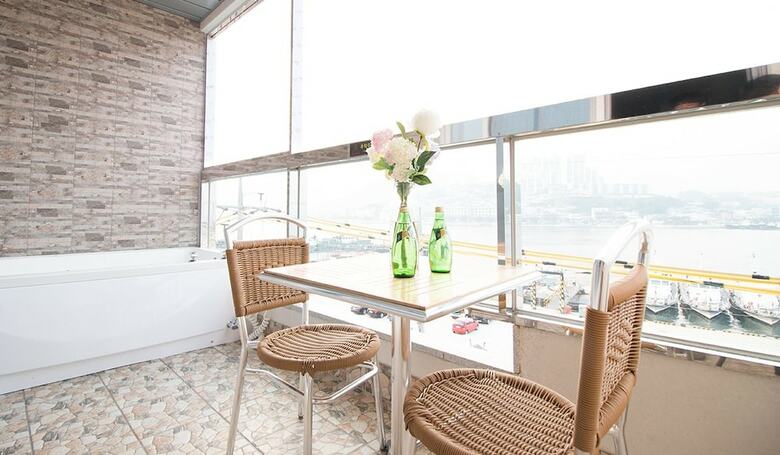 Yeosu Lium Spa Hostel