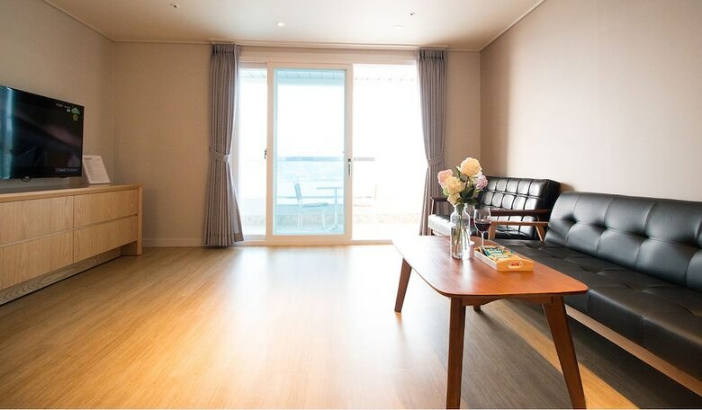 Yeosu Lium Spa Hostel