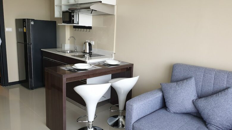 1 Bedroom Apartment With Stunning Views