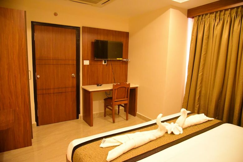 Hotel  White  Boutique