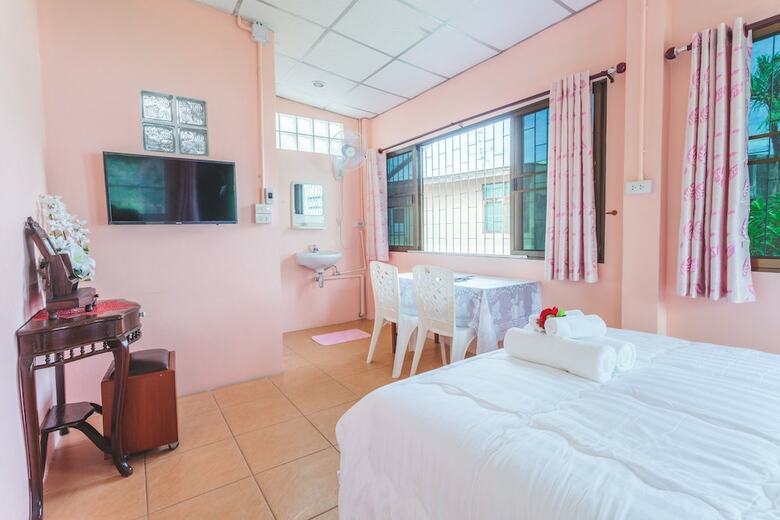 Hotel Gaiwandhanat Homestay