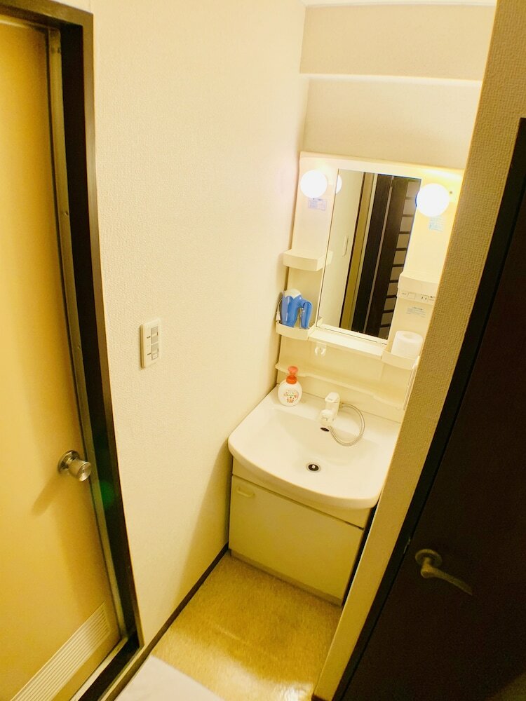 Apartamentos Mifune Central-bear Shimanouchi No.2 Hotel