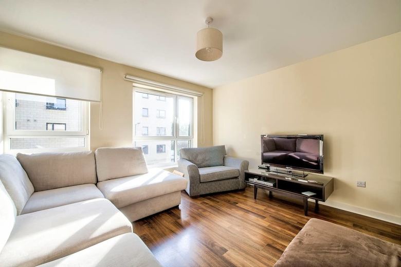 Apartamentos Bright 2br Flat With Good Links To City Centre