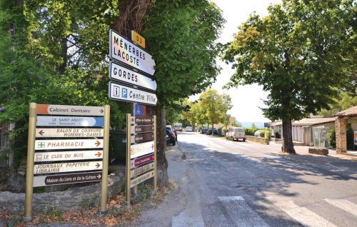 Holiday Home Bonnieux Rue Droite