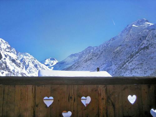 Holiday Home Le Haut Champagny En Vanoise