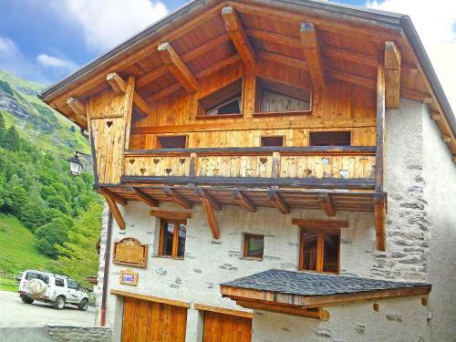 Holiday Home Le Haut Champagny En Vanoise