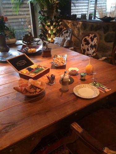 Bed & Breakfast Chambre D'h�te La Tour Du Merle