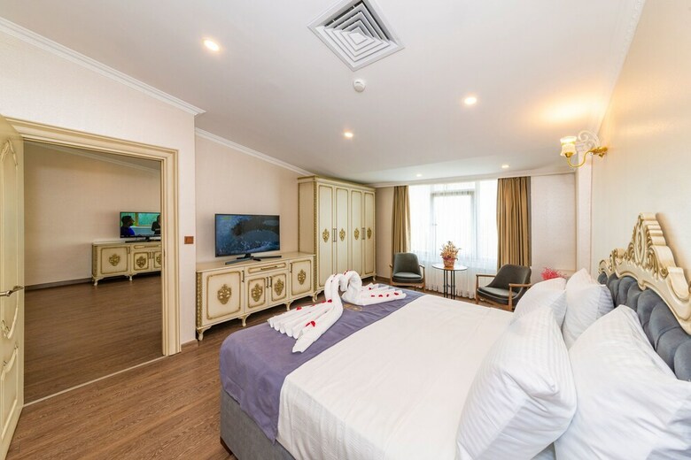 Czn Burak Hotel